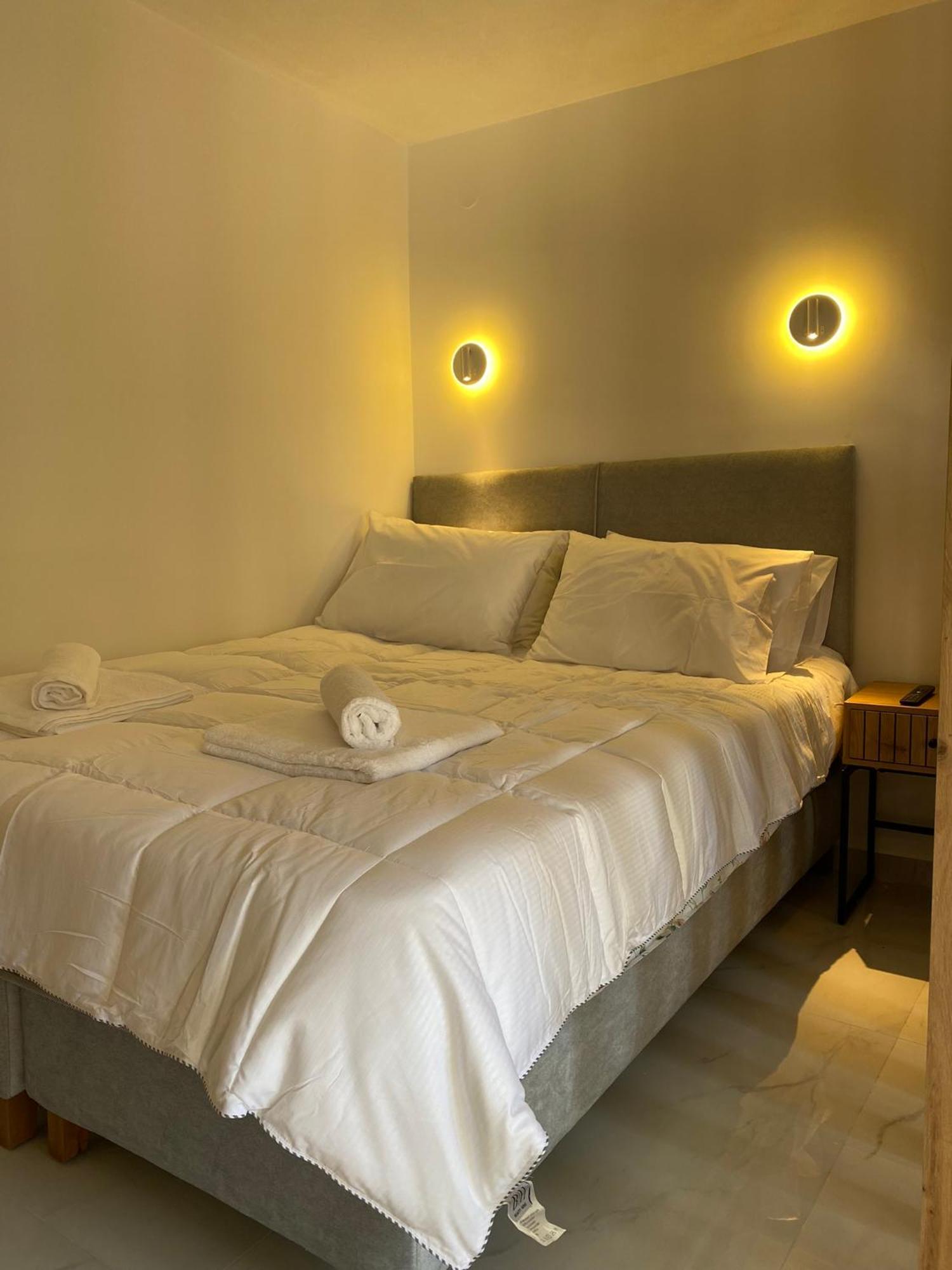 White Apartment Kavala Exterior foto